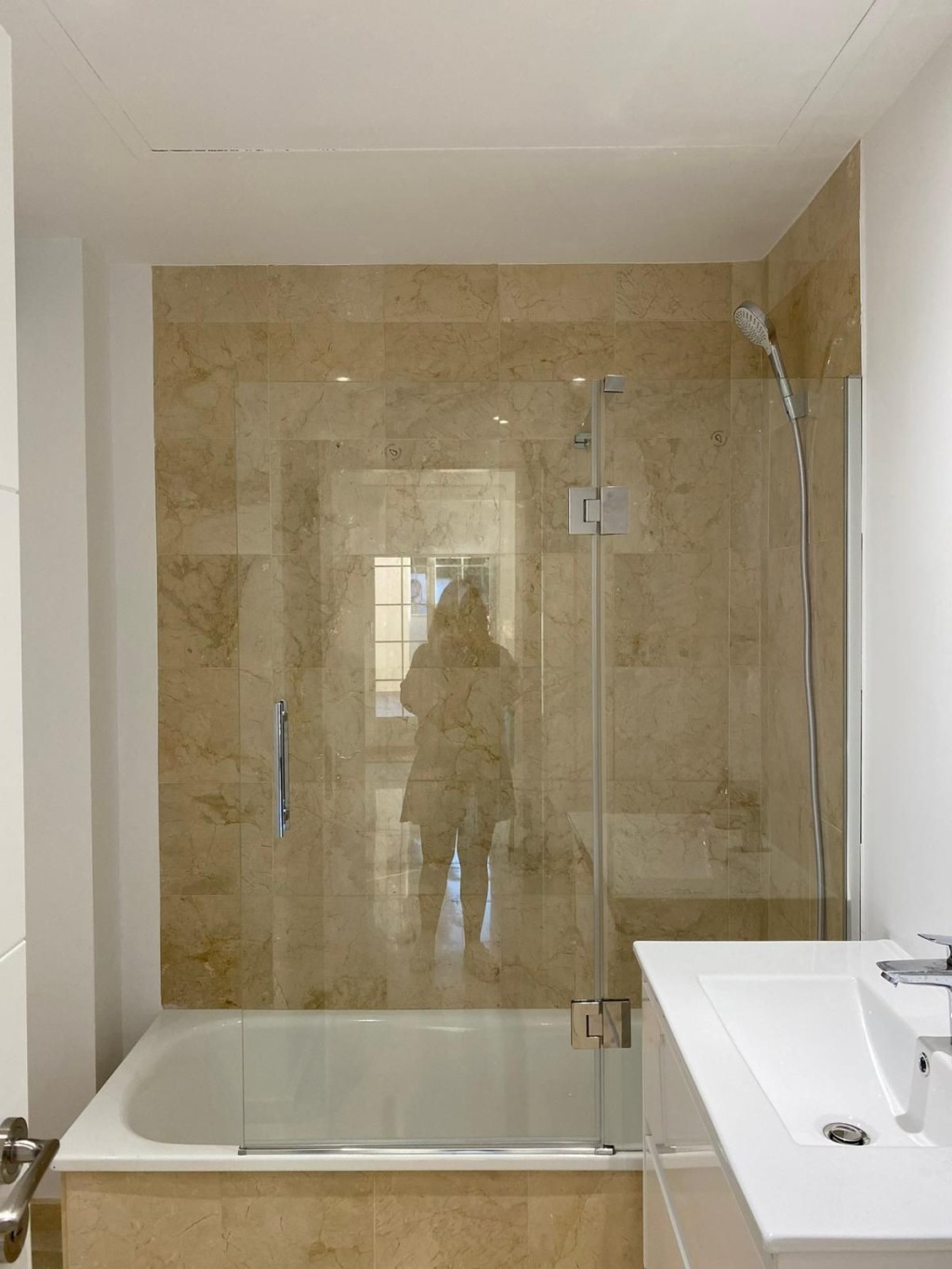 3 Bed, 3 Bath, ApartmentFor Sale, Nueva Andalucia, Malaga