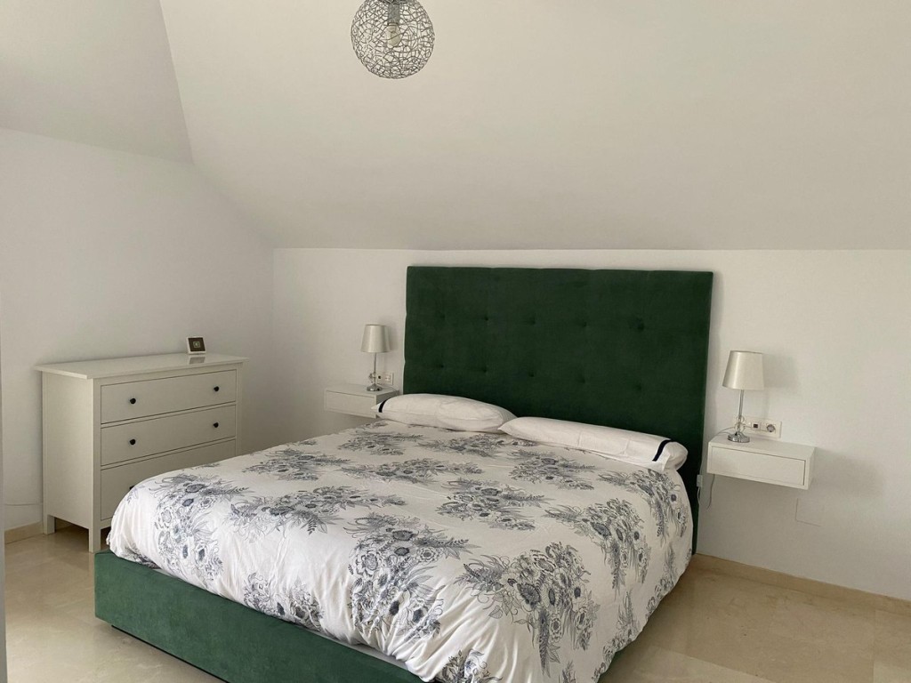 3 Bed, 3 Bath, ApartmentFor Sale, Nueva Andalucia, Malaga