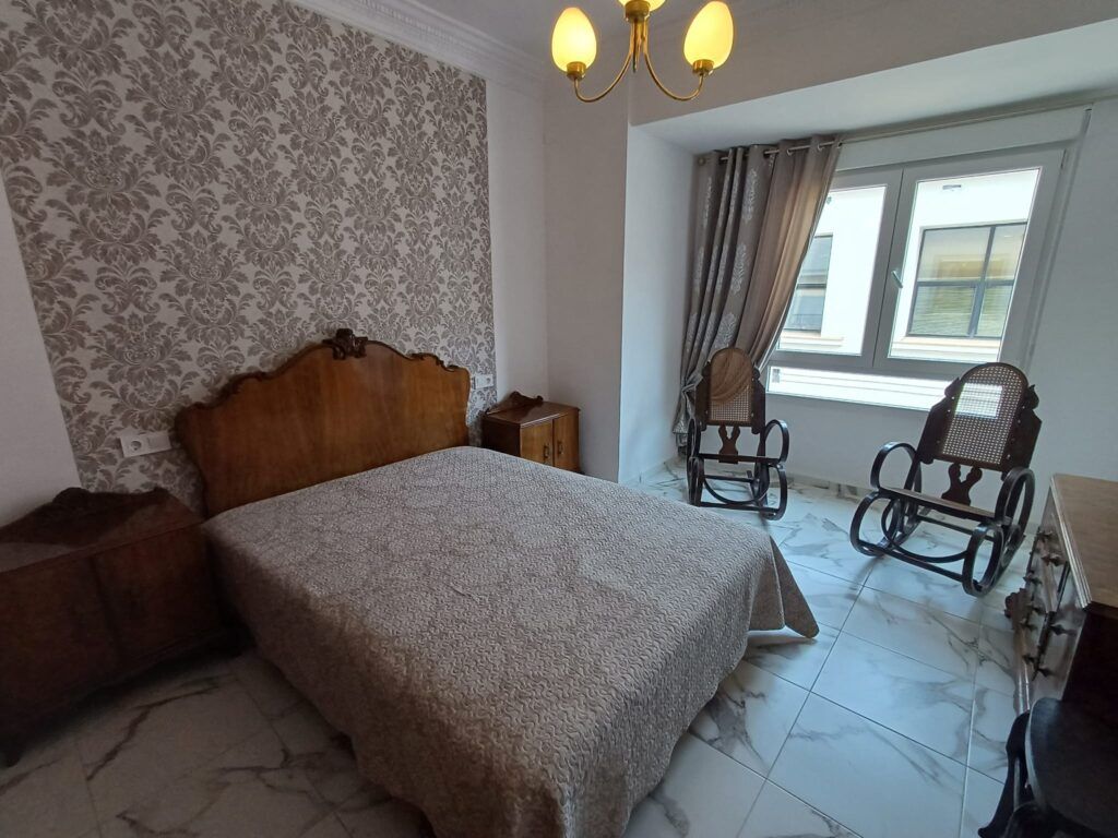 3 Bed, 1 Bath, ApartmentFor Sale, Oliva, Valencia, 46780