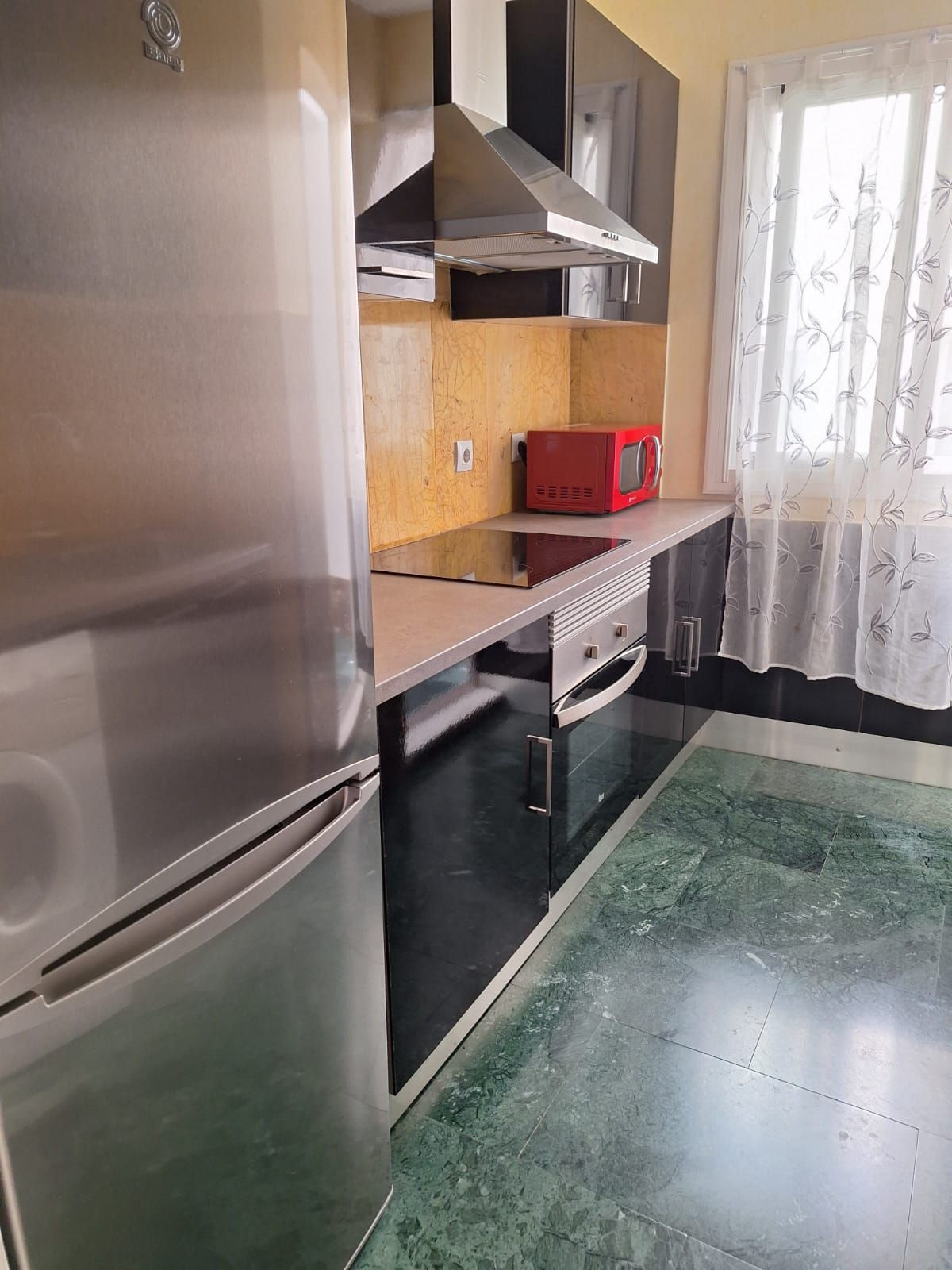 1 Bed, 1 Bath, ApartmentFor Sale, Estepona, Malaga