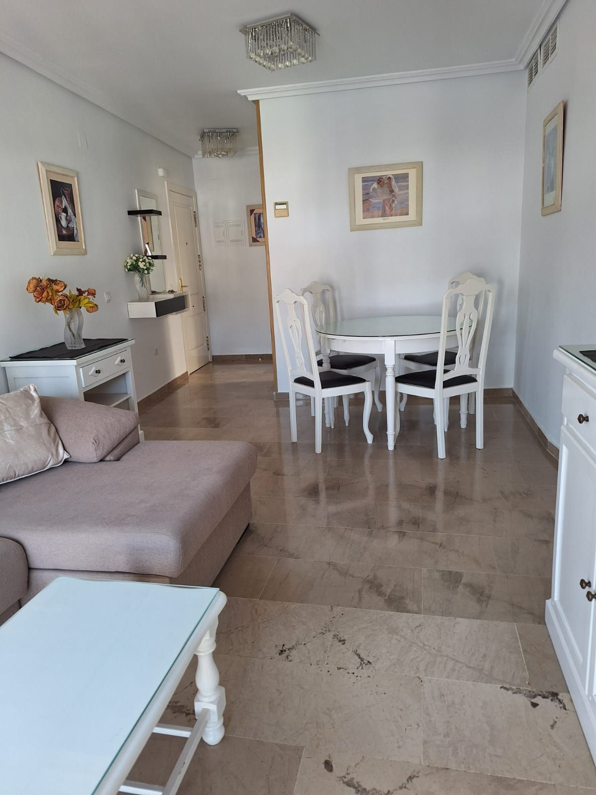 1 Bed, 1 Bath, ApartmentFor Sale, Estepona, Malaga
