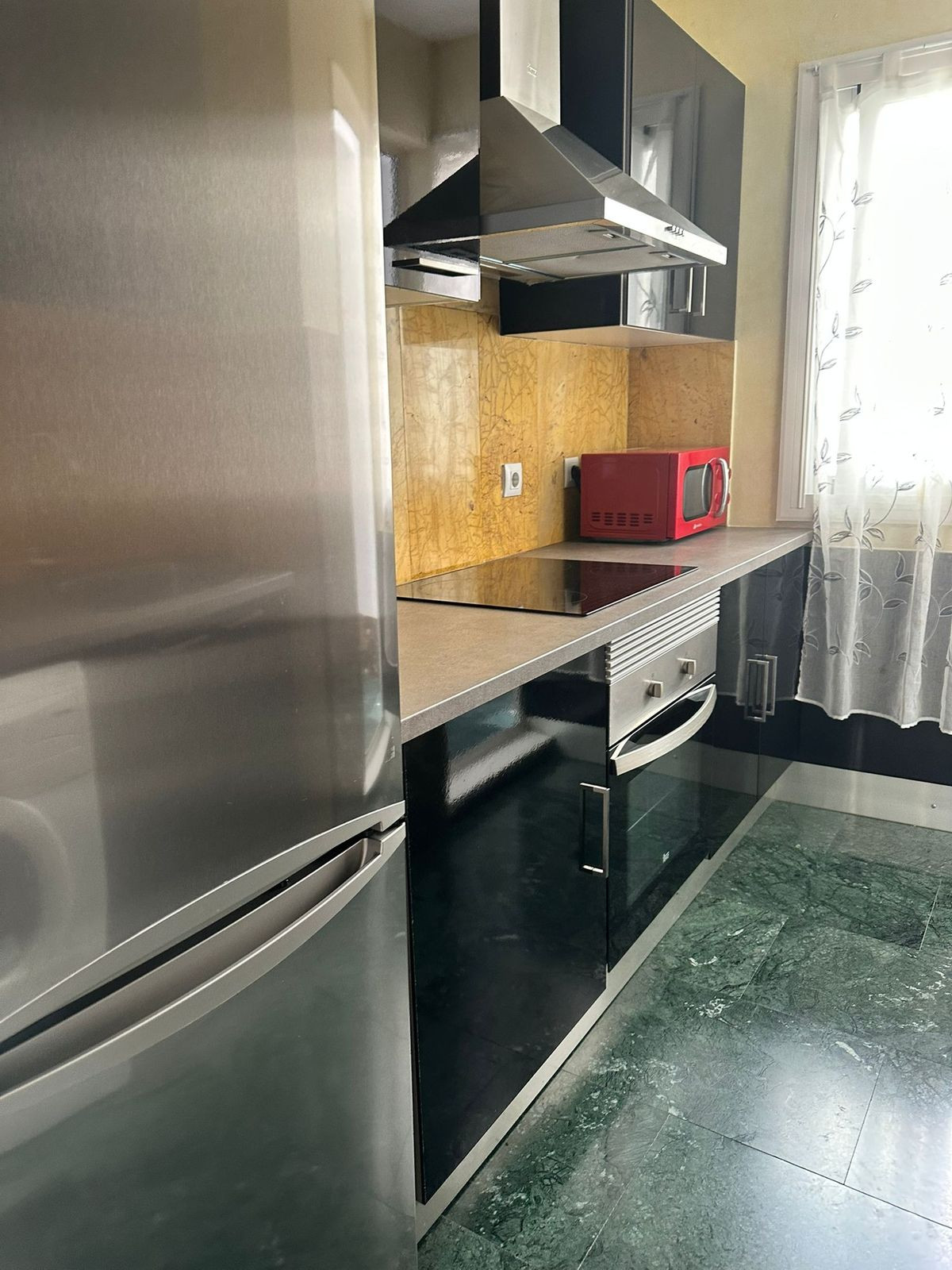 1 Bed, 1 Bath, ApartmentFor Sale, Estepona, Malaga