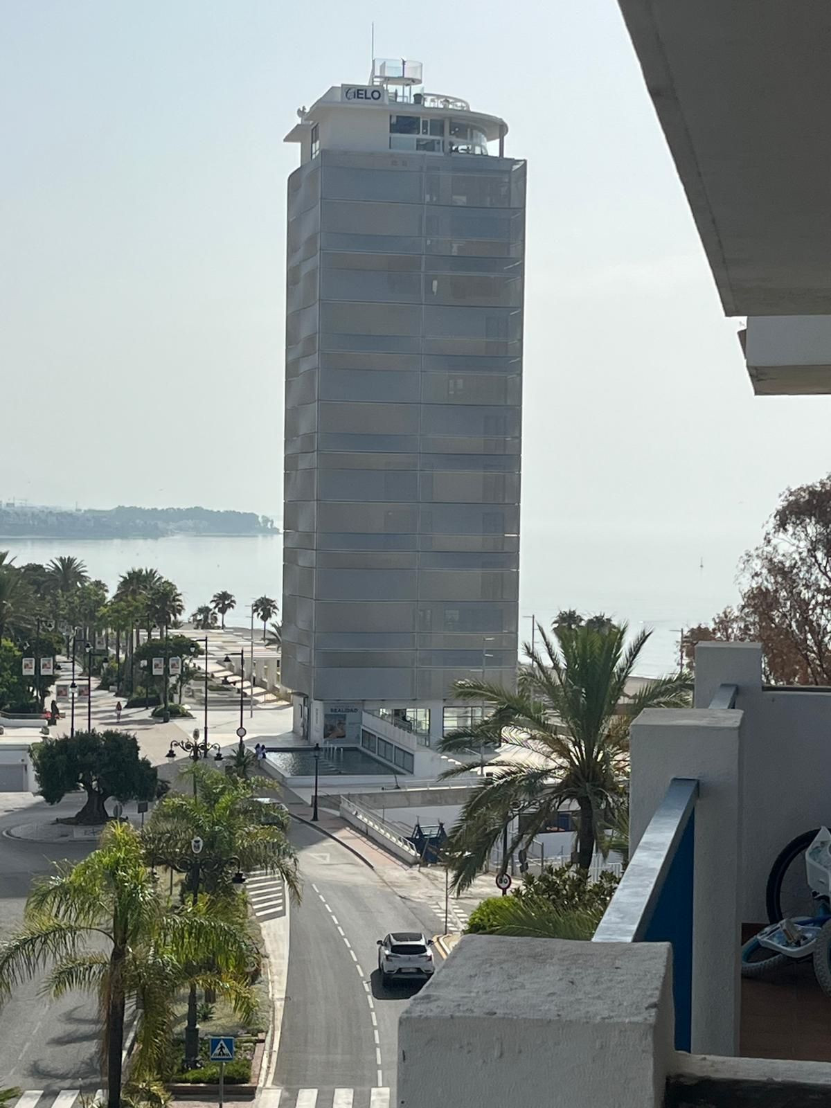 1 Bed, 1 Bath, ApartmentFor Sale, Estepona, Malaga