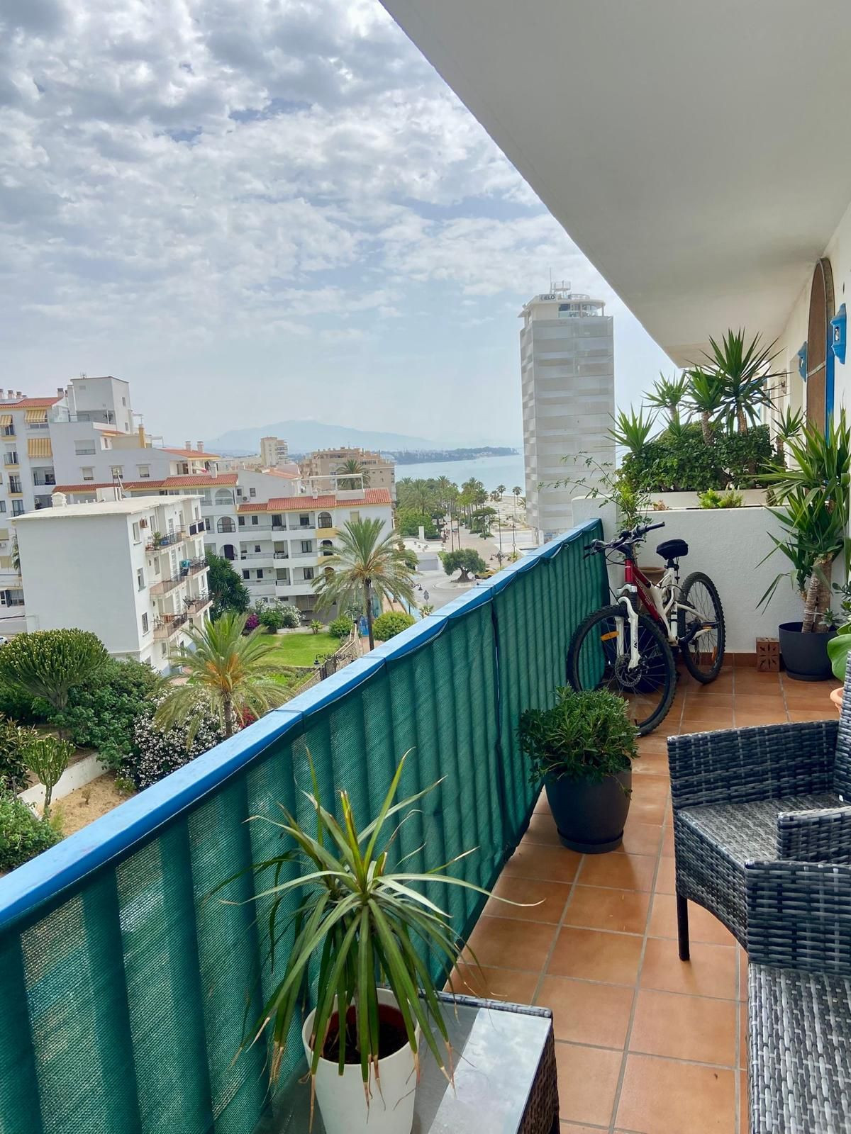 1 Bed, 1 Bath, ApartmentFor Sale, Estepona, Malaga