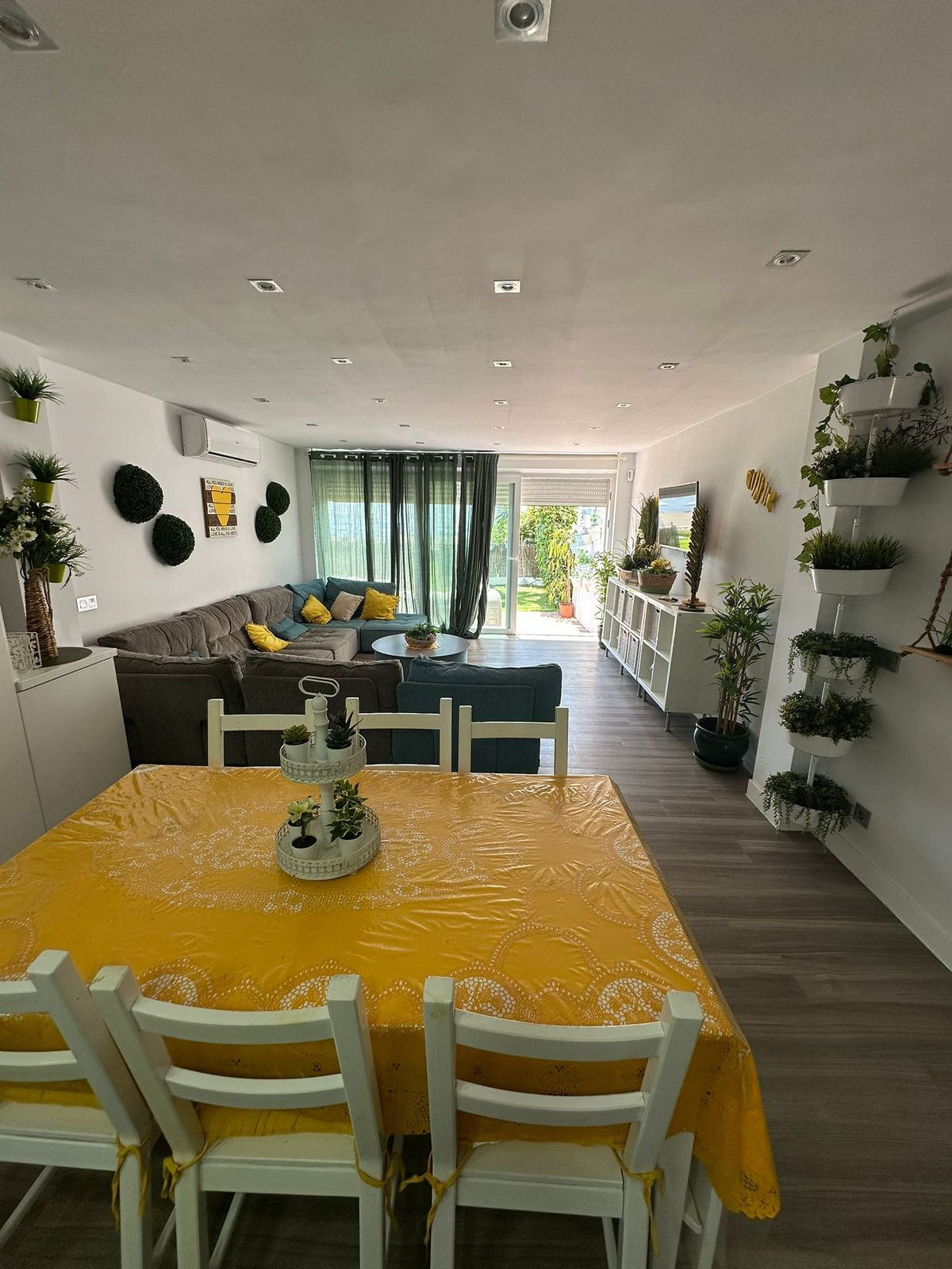 1 Bed, 1 Bath, ApartmentFor Sale, Casares Playa, Malaga