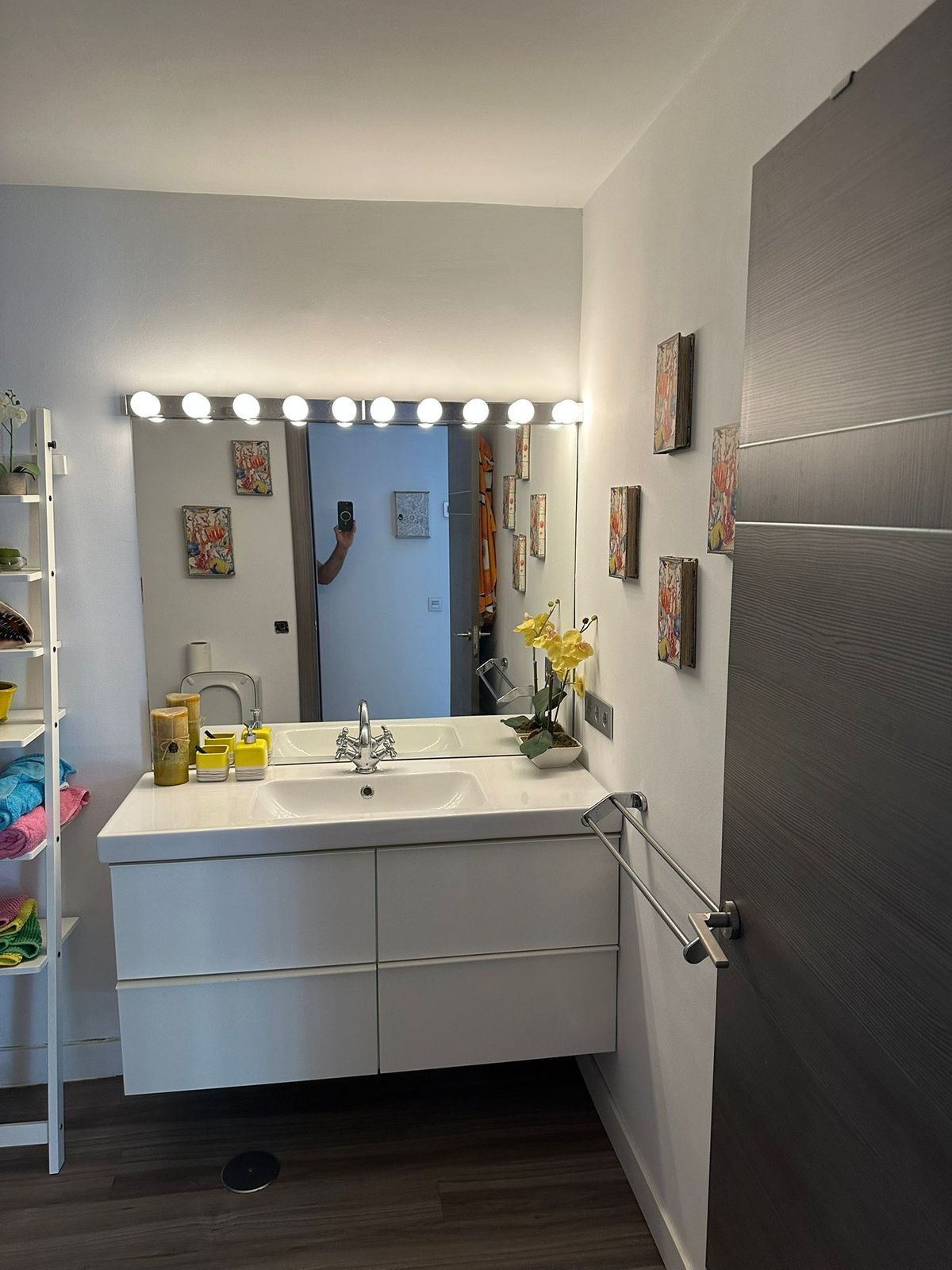 1 Bed, 1 Bath, ApartmentFor Sale, Casares Playa, Malaga