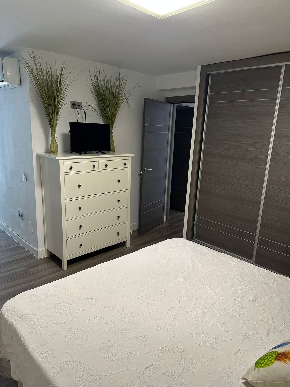 1 Bed, 1 Bath, ApartmentFor Sale, Casares Playa, Malaga