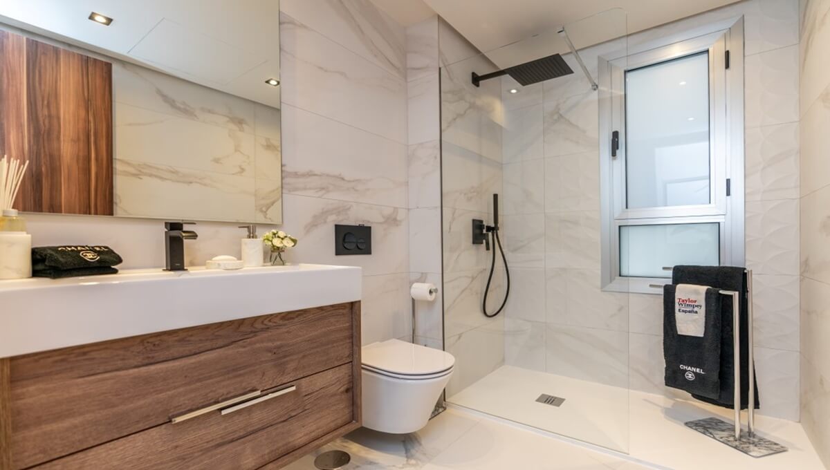 2 Bed, 2 Bath, ApartmentFor Sale, Marbella, Malaga