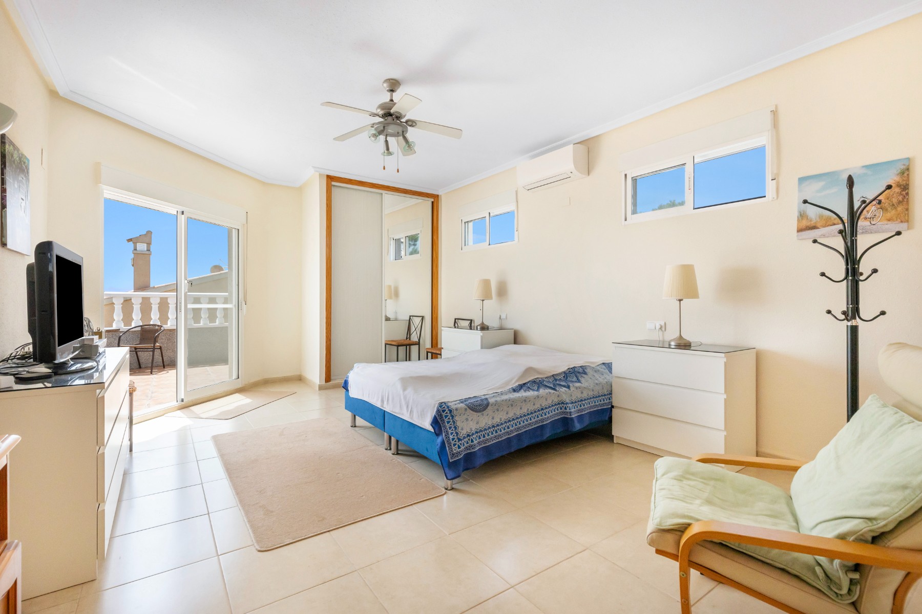 5 Bed, 5 Bath, HouseFor Sale, San Fulgencio, Alicante