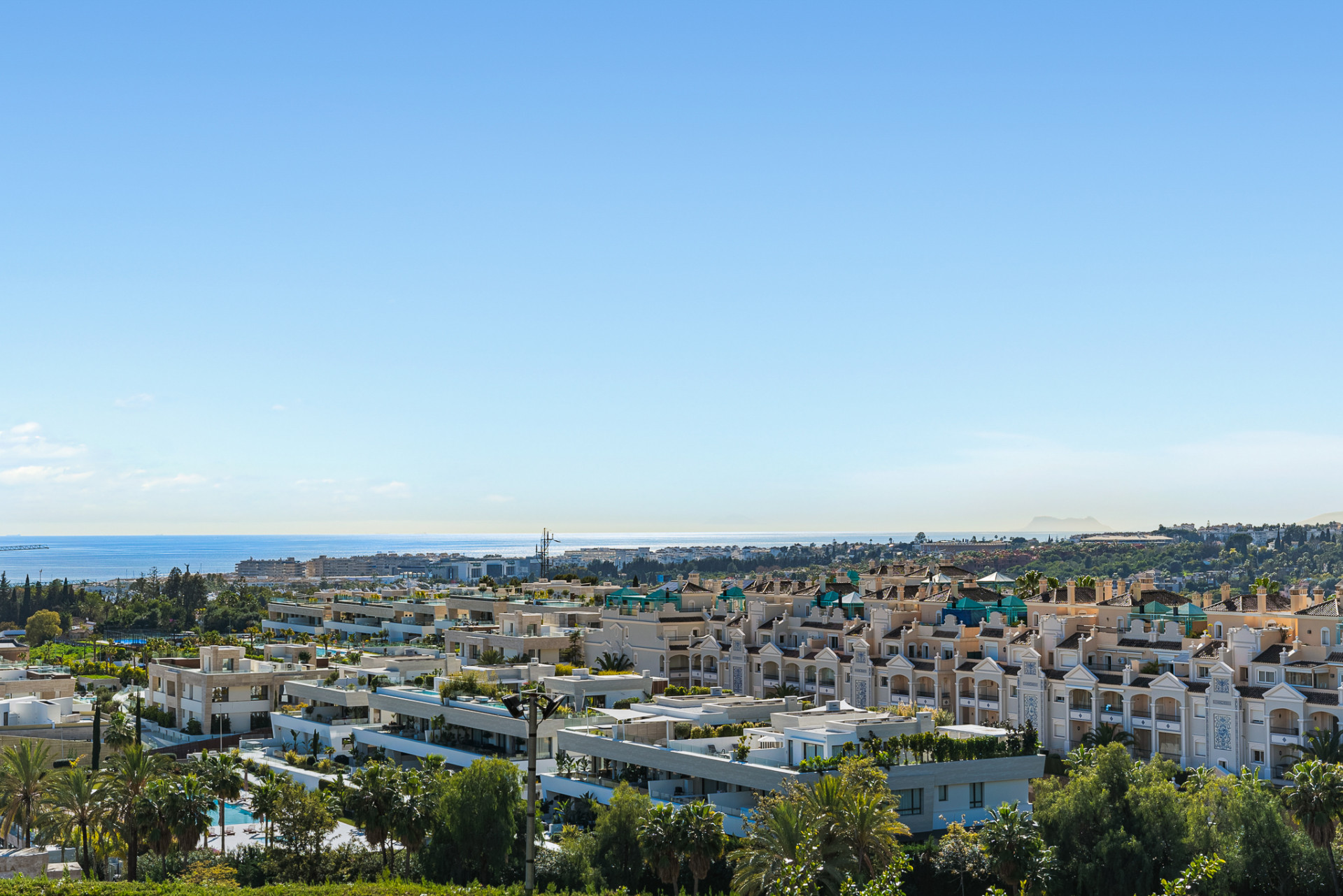 3 Bed, 3 Bath, ApartmentFor Sale, Marbella, Malaga