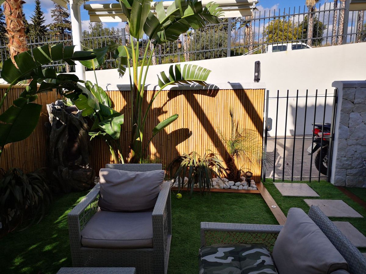 4 Bed, 3 Bath, HouseFor Sale, Estepona, Malaga