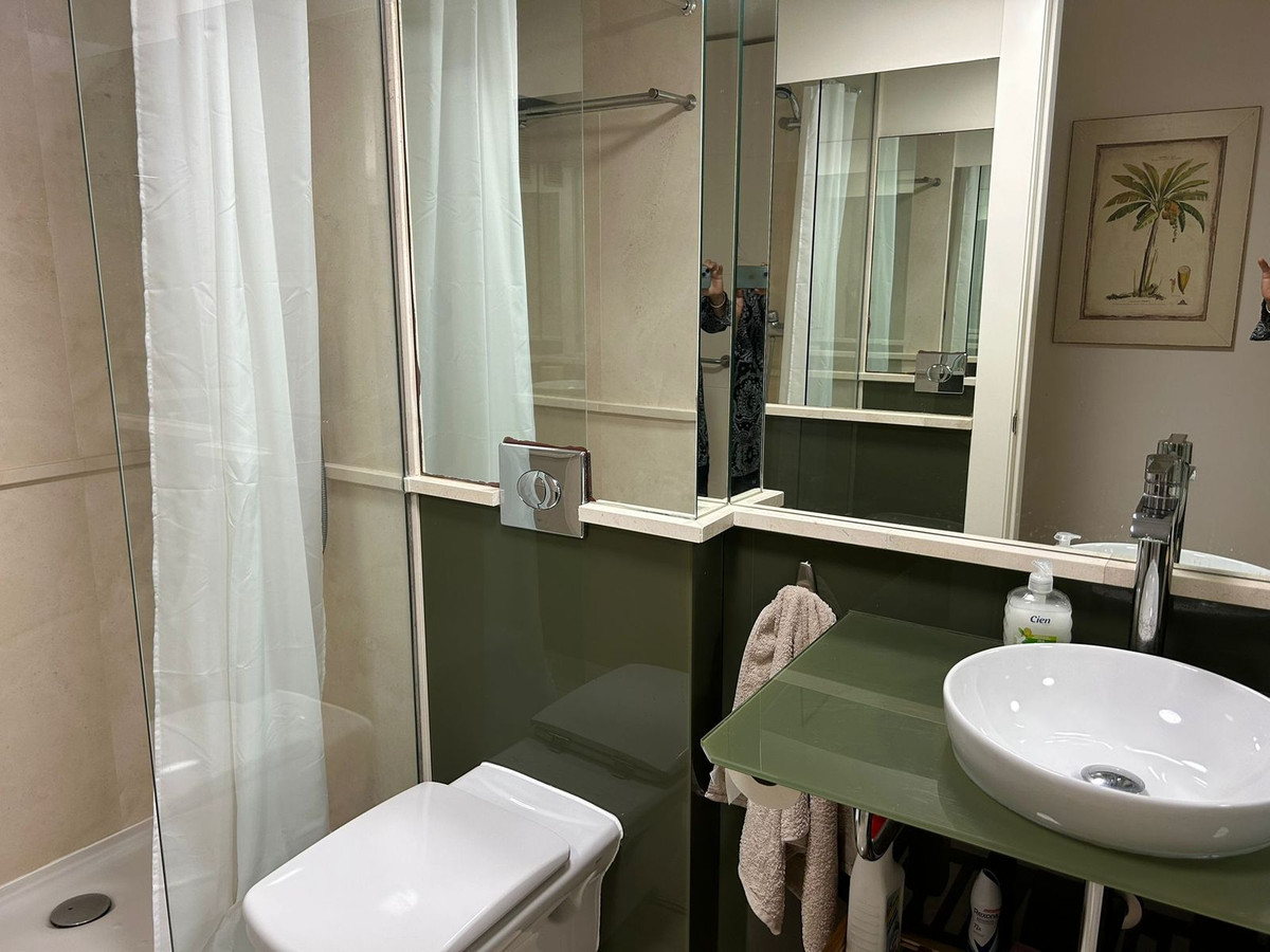 3 Bed, 3 Bath, ApartmentFor Sale, Punta Chullera, Malaga