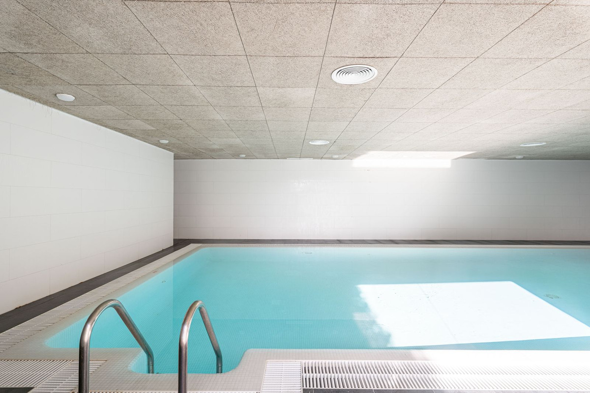 3 Bed, 3 Bath, ApartmentFor Sale, Punta Chullera, Malaga