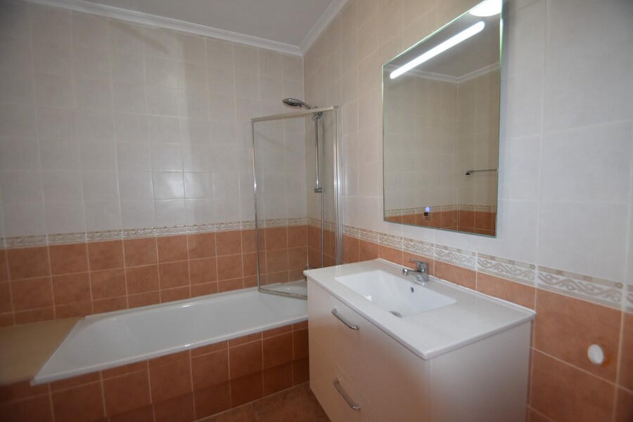 3 Bed, 2 Bath, HouseFor Sale, Algorfa, Alicante