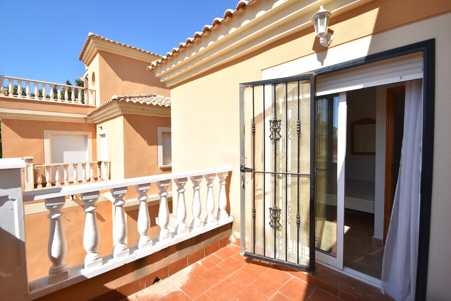 3 Bed, 2 Bath, HouseFor Sale, Algorfa, Alicante