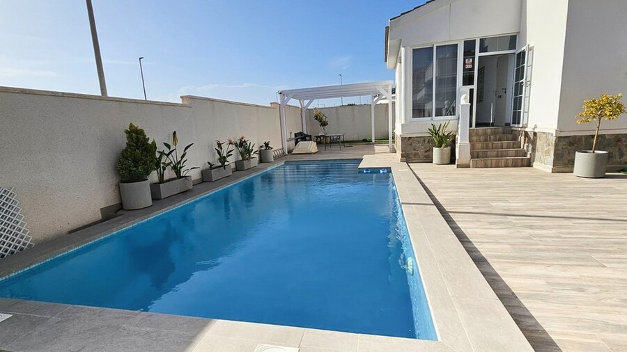 4 Bed, 3 Bath, HouseFor Sale, Ciudad Quesada, Alicante