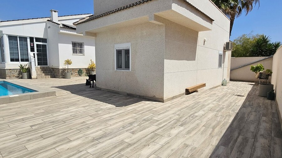 4 Bed, 3 Bath, HouseFor Sale, Ciudad Quesada, Alicante