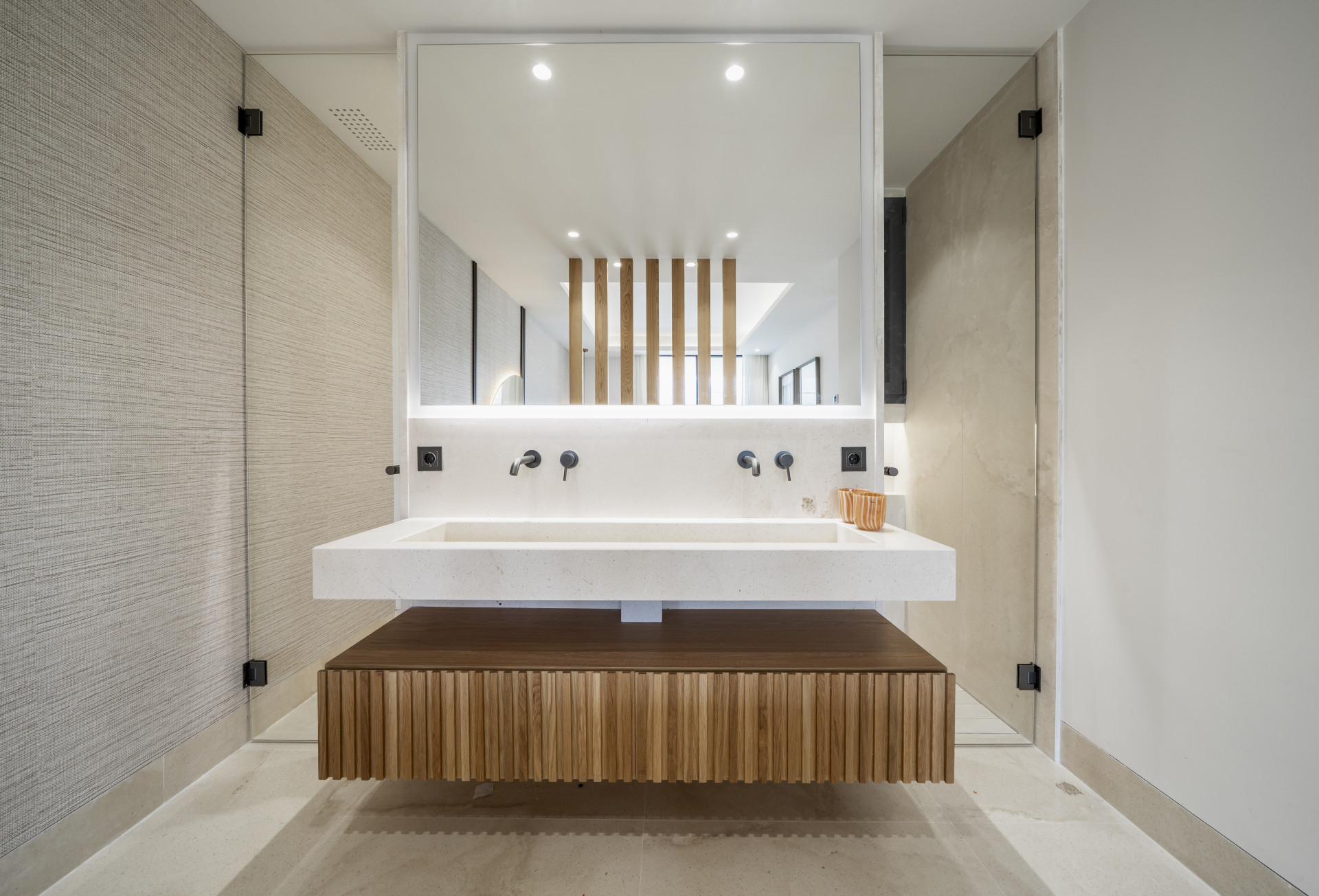 3 Bed, 3 Bath, ApartmentFor Sale, Marbella, Malaga