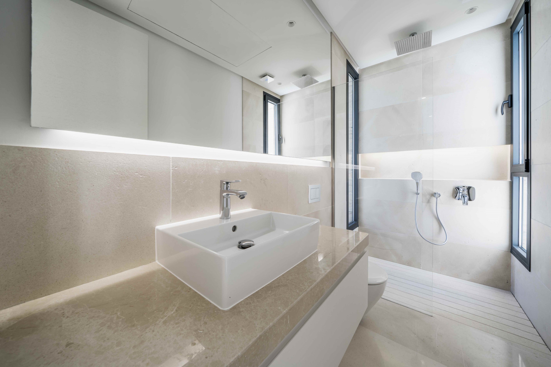 4 Bed, 4 Bath, HouseFor Sale, Estepona, Malaga