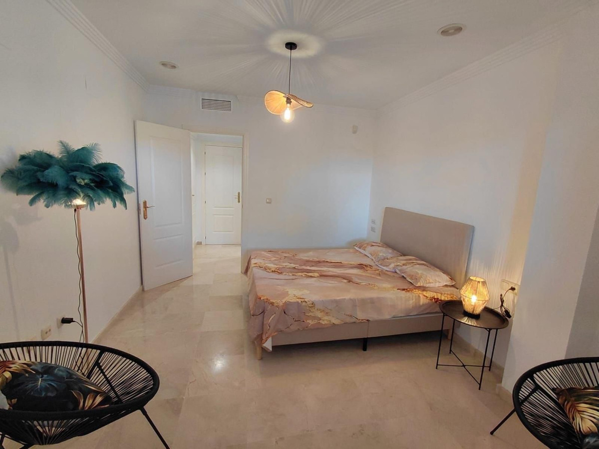 1 Bed, 1 Bath, ApartmentFor Sale, Río Real, Malaga