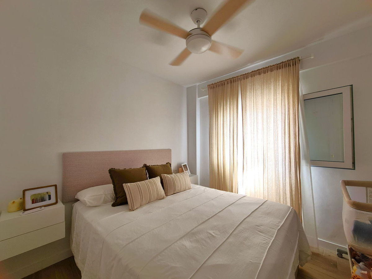 3 Bed, 1 Bath, ApartmentFor Sale, Estepona, Malaga