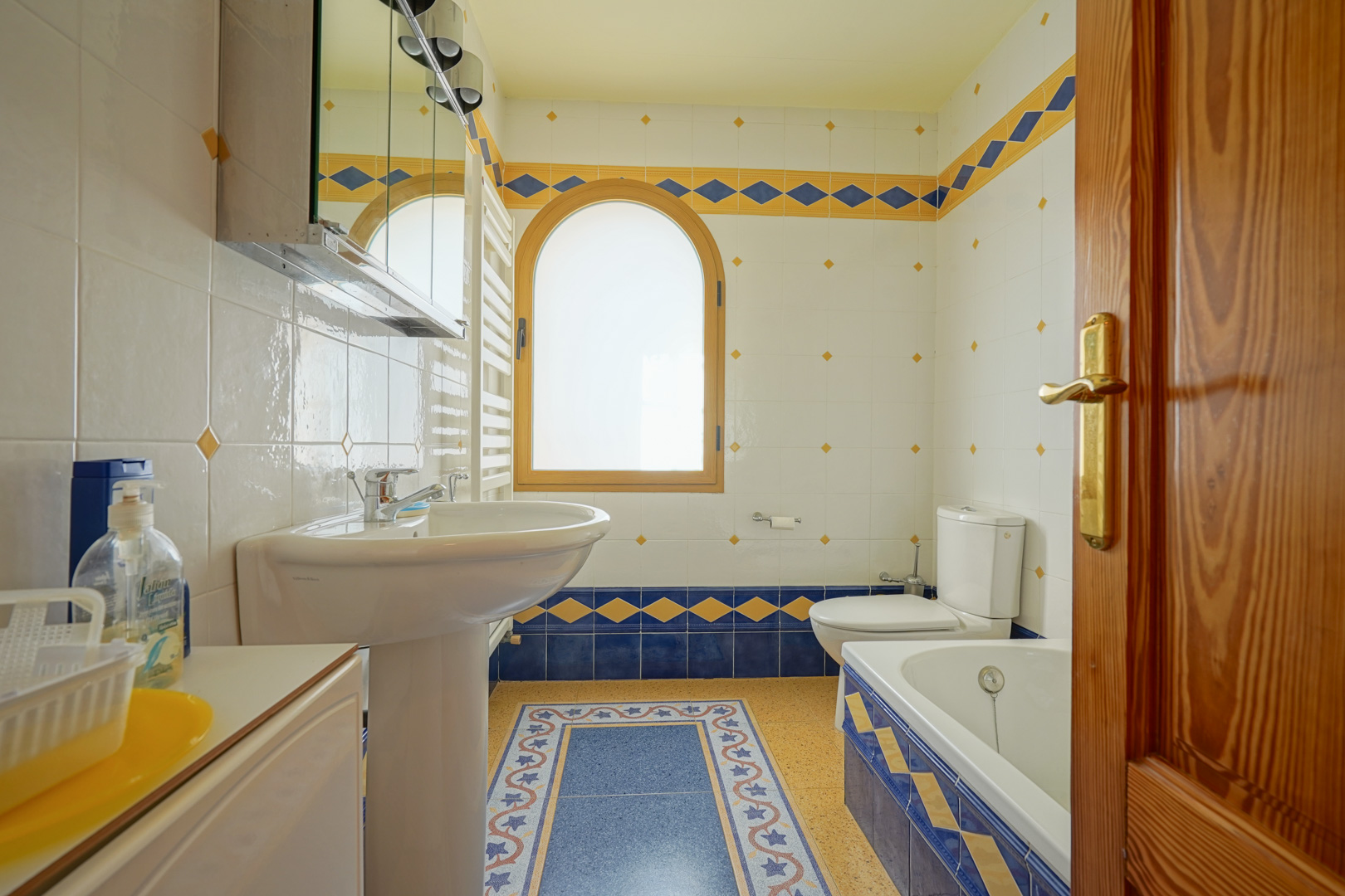 5 Bed, 3 Bath, HouseFor Sale, Javea, Alicante