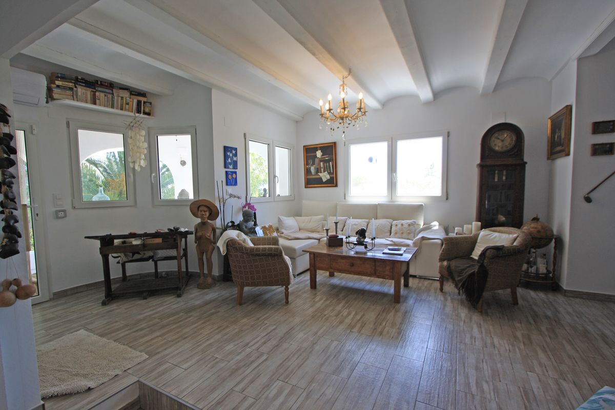 3 Bed, 2 Bath, HouseFor Sale, Denia, Alicante