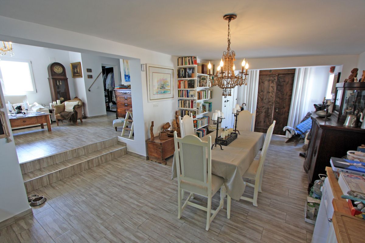 3 Bed, 2 Bath, HouseFor Sale, Denia, Alicante