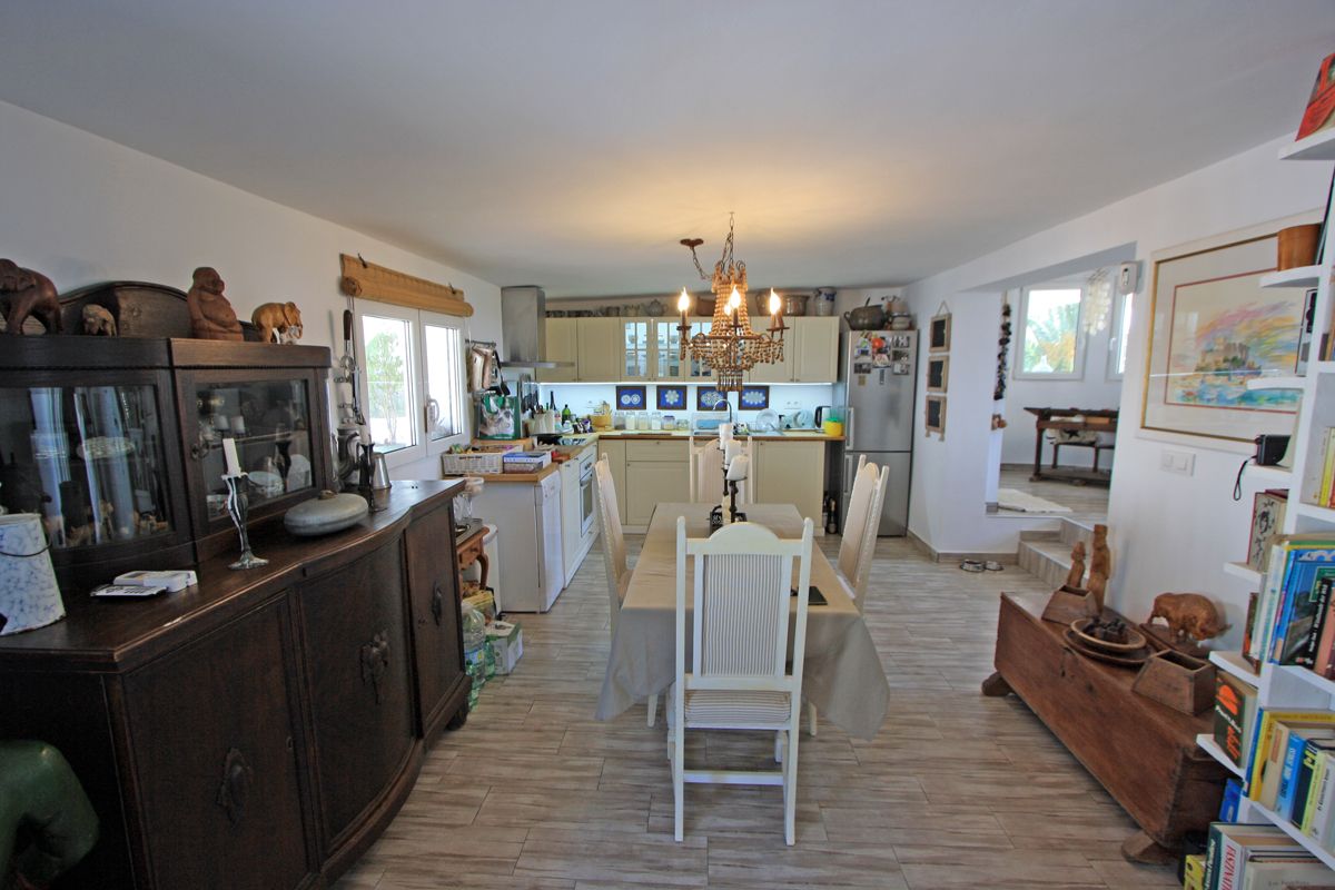 3 Bed, 2 Bath, HouseFor Sale, Denia, Alicante