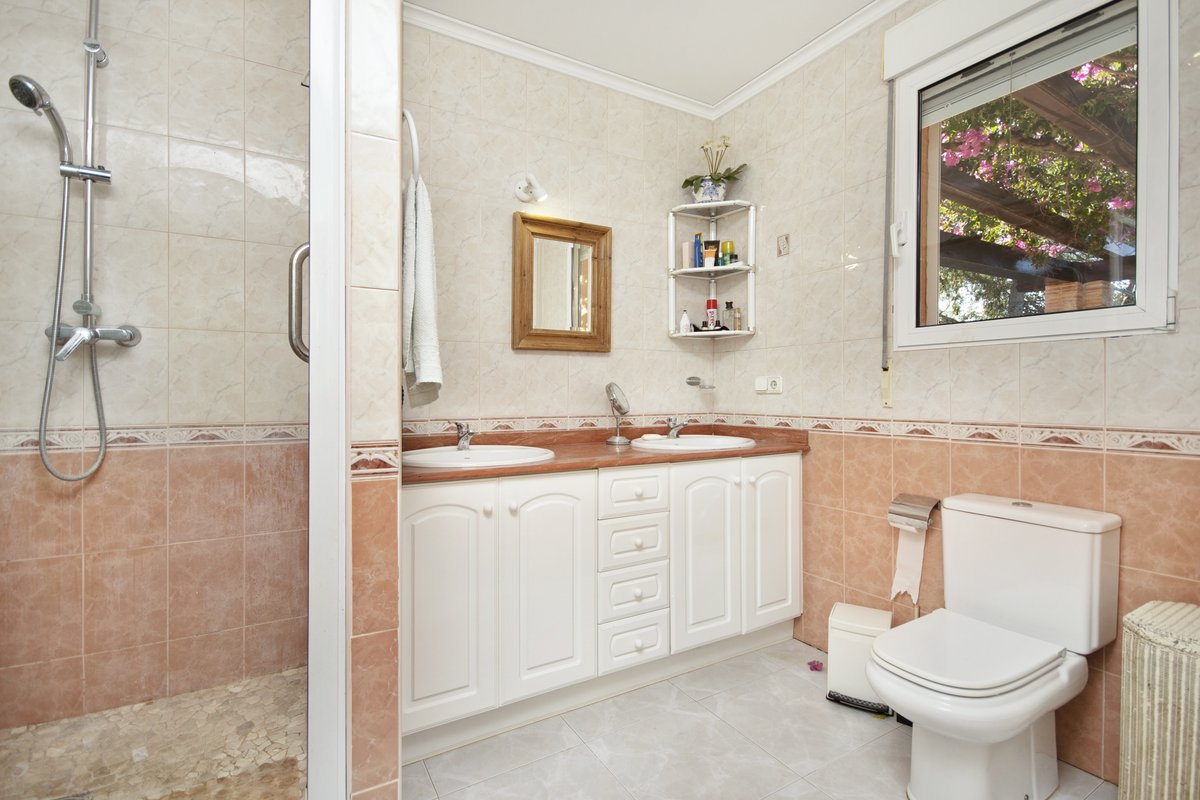 4 Bed, 3 Bath, HouseFor Sale, Jesús Pobre, Alicante