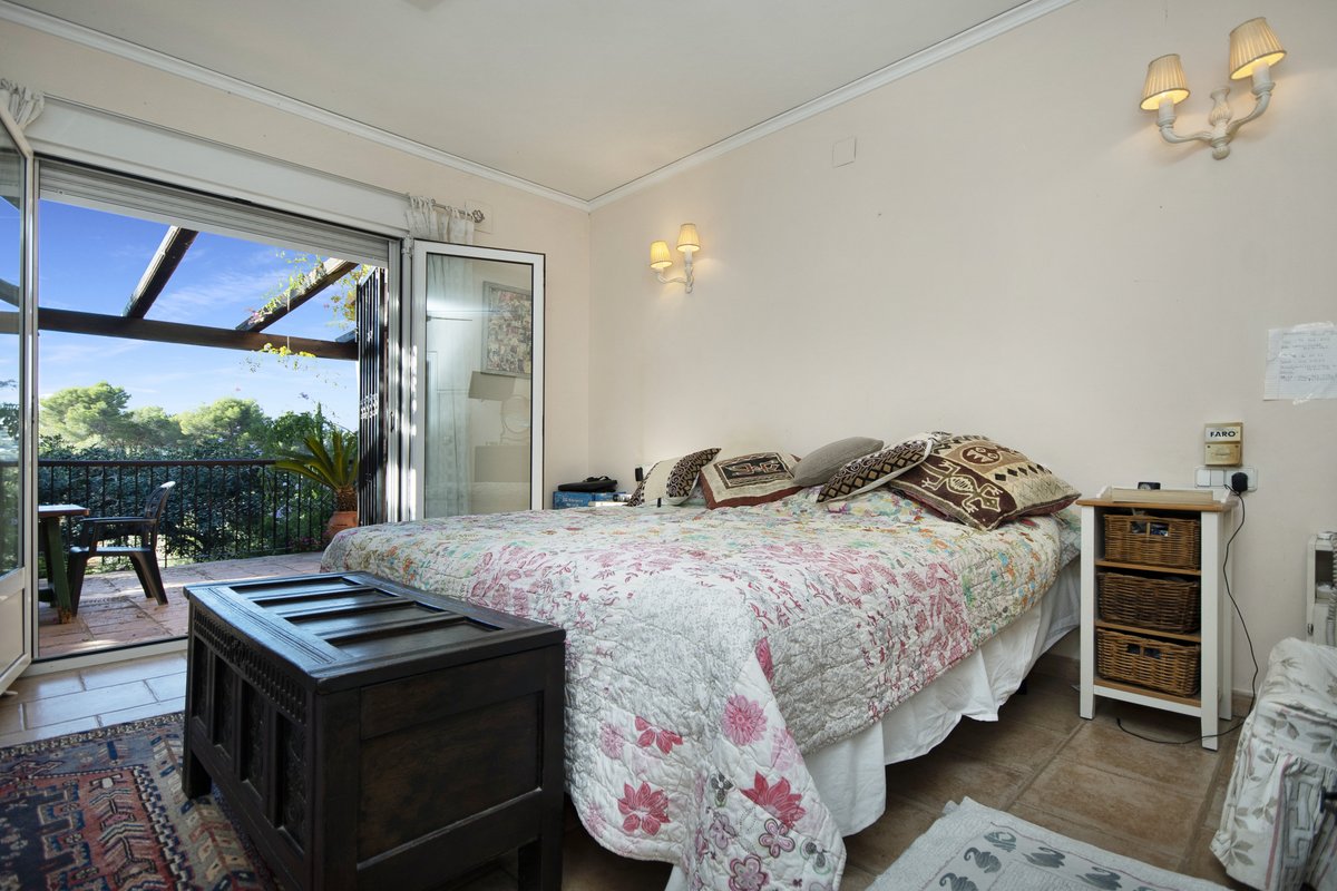 4 Bed, 3 Bath, HouseFor Sale, Jesús Pobre, Alicante