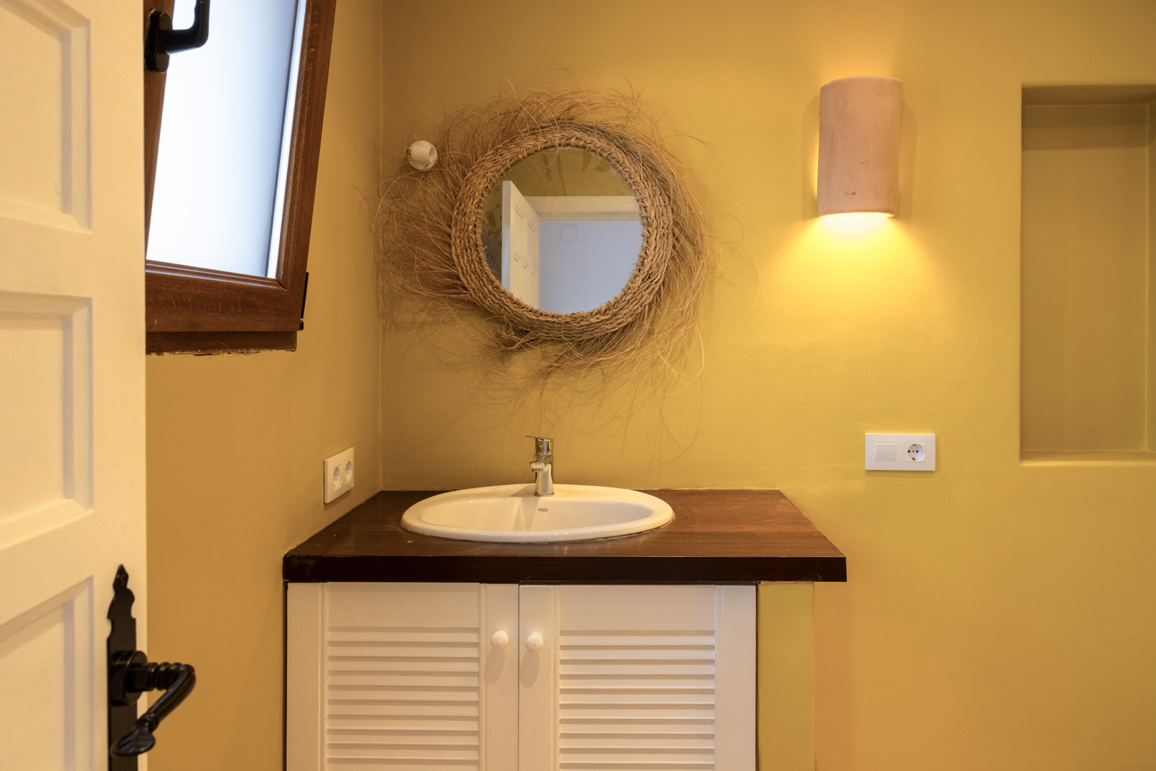 4 Bed, 3 Bath, HouseFor Sale, Javea, Alicante