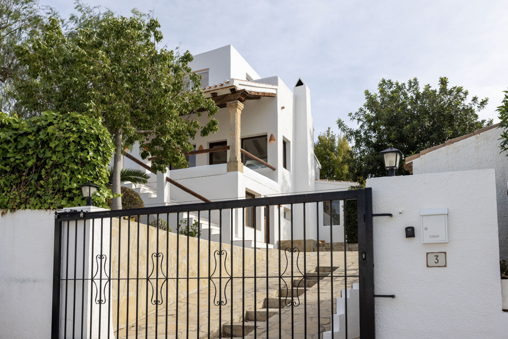 4 Bed, 3 Bath, HouseFor Sale, Javea, Alicante