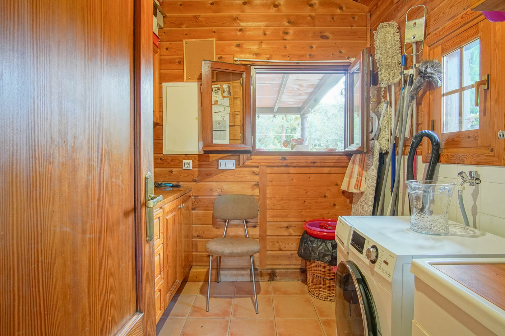 4 Bed, 2 Bath, HouseFor Sale, Orba, Alicante