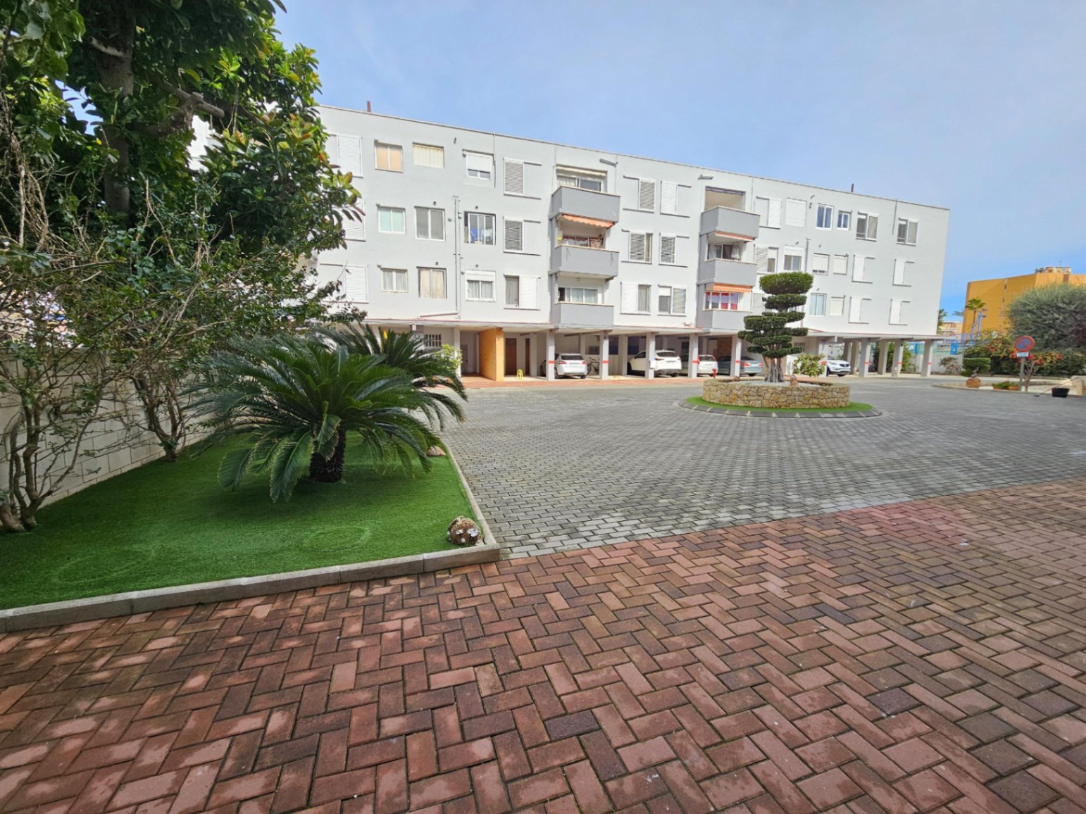 3 Bed, 1 Bath, ApartmentFor Sale, Javea, Alicante