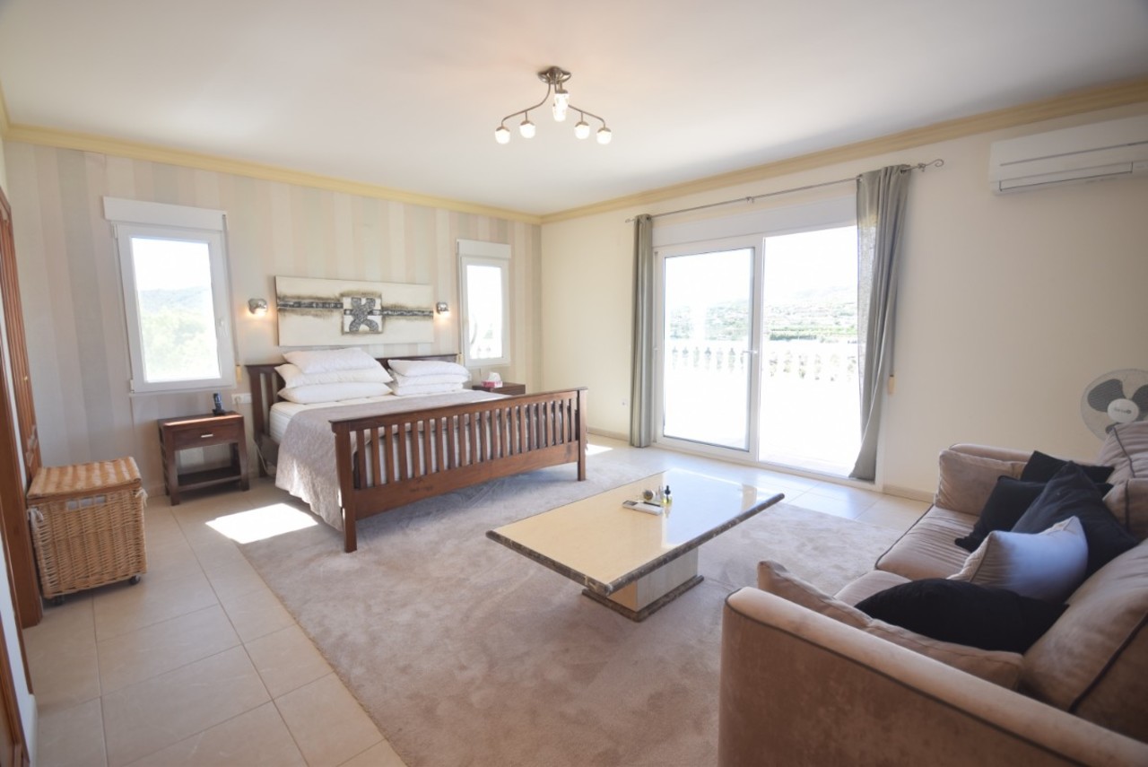 4 Bed, 4 Bath, HouseFor Sale, Javea, Alicante