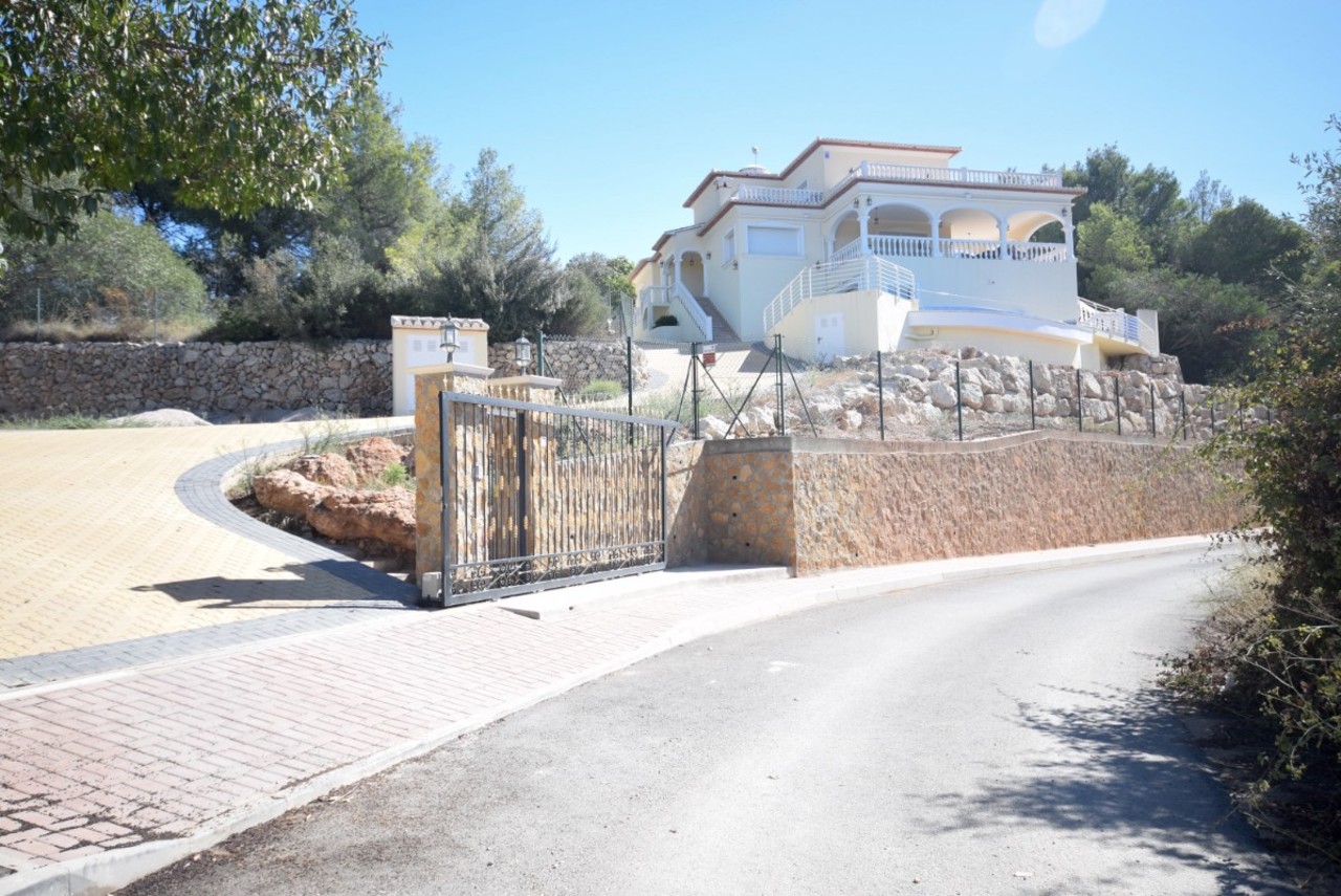 4 Bed, 4 Bath, HouseFor Sale, Javea, Alicante