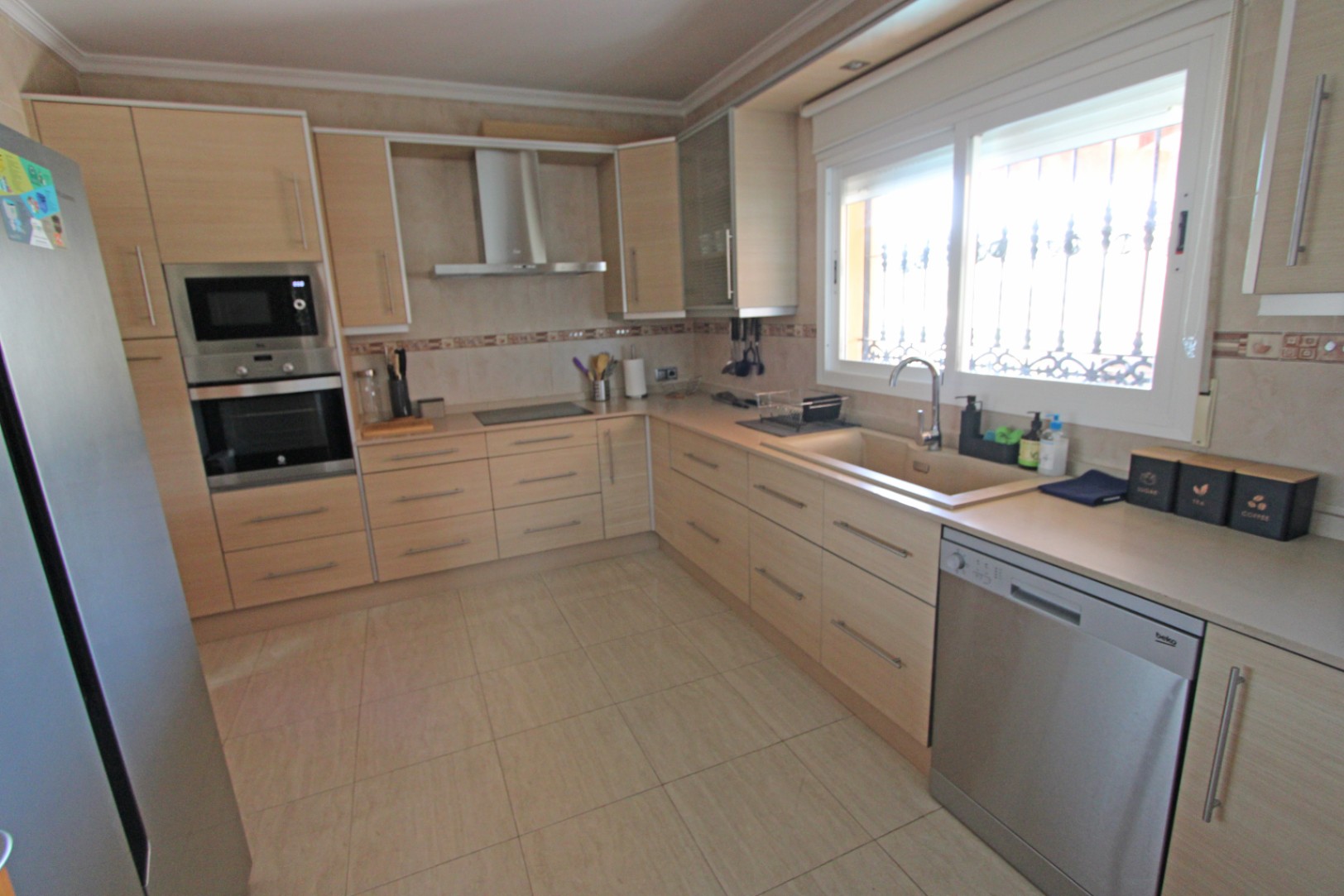 5 Bed, 3 Bath, HouseFor Sale, Orba, Alicante