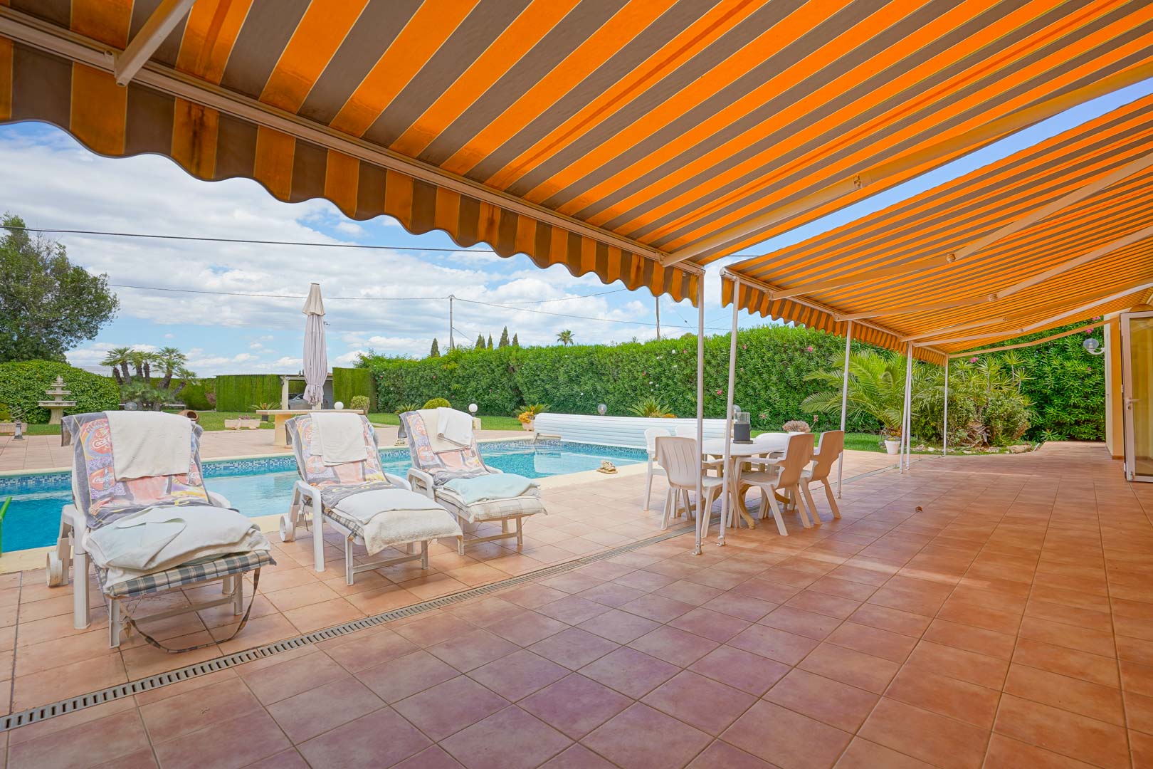 5 Bed, 2 Bath, HouseFor Sale, Els Poblets, Alicante