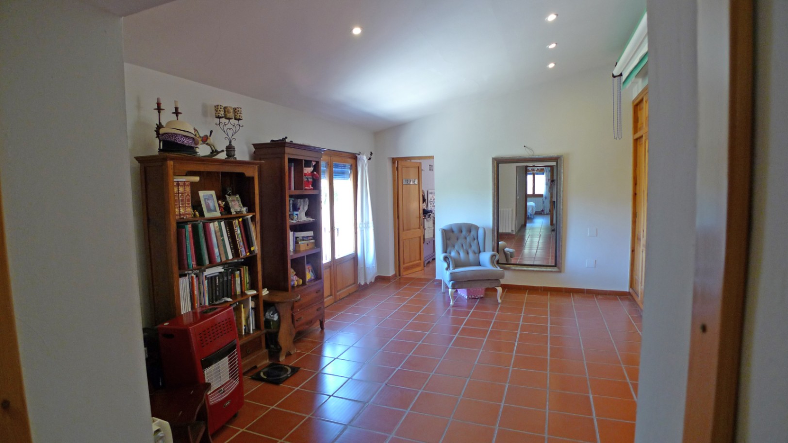 10 Bed, 8 Bath, HouseFor Sale, Jalon, Alicante
