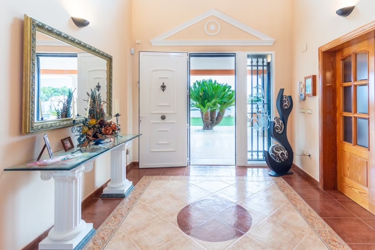 4 Bed, 3 Bath, HouseFor Sale, Denia, Alicante