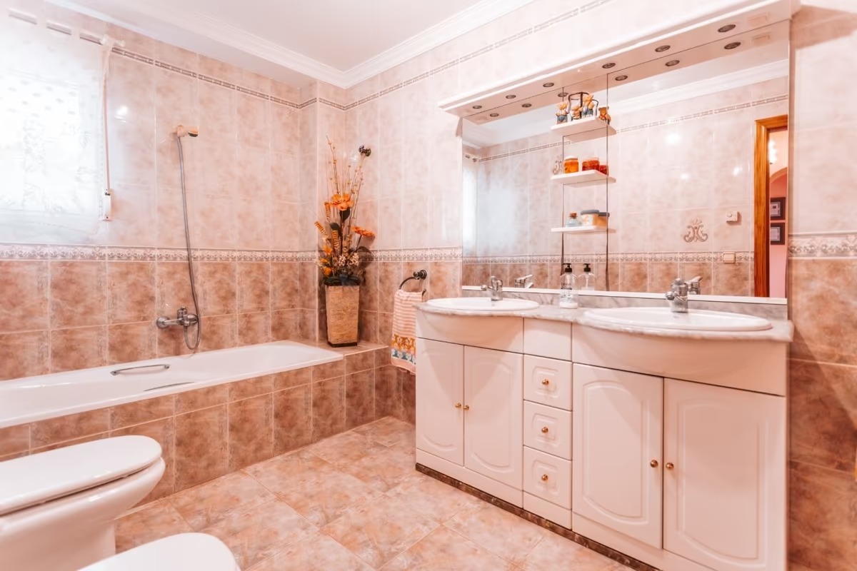 4 Bed, 3 Bath, HouseFor Sale, Denia, Alicante