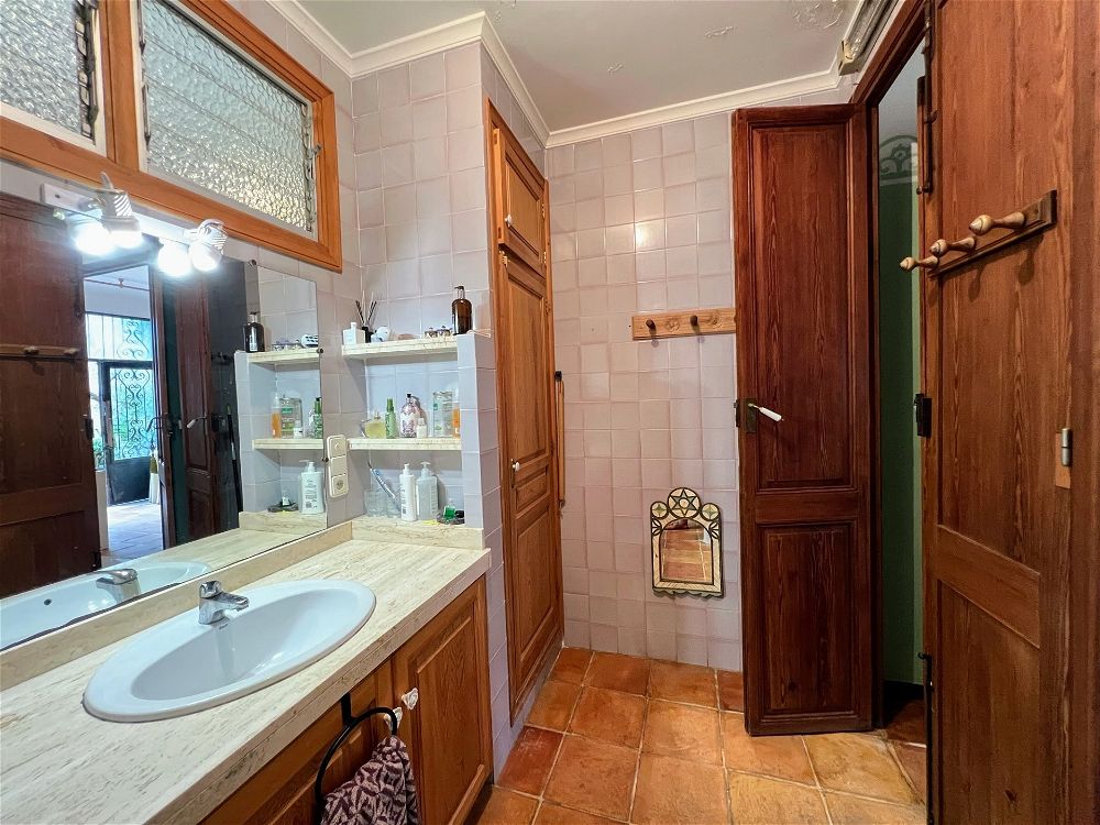 5 Bed, 3 Bath, HouseFor Sale, Orba, Alicante