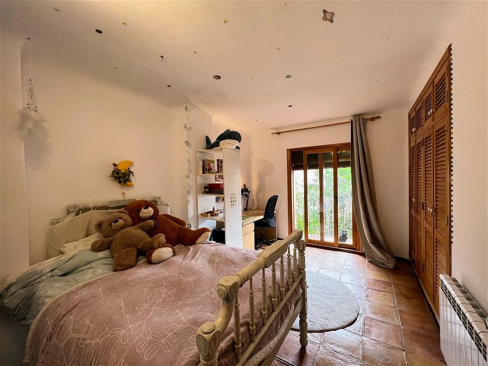 5 Bed, 3 Bath, HouseFor Sale, Orba, Alicante