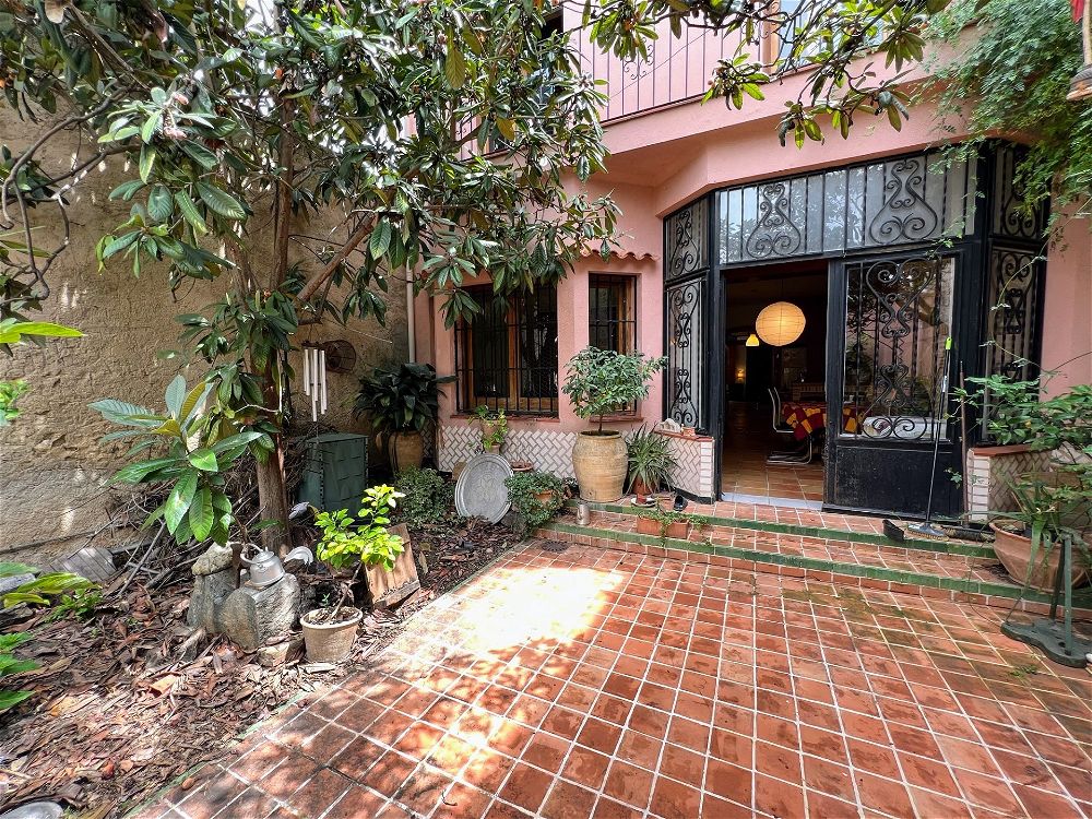 5 Bed, 3 Bath, HouseFor Sale, Orba, Alicante