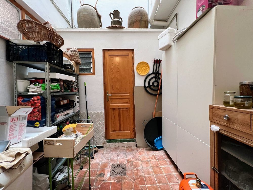 5 Bed, 3 Bath, HouseFor Sale, Orba, Alicante