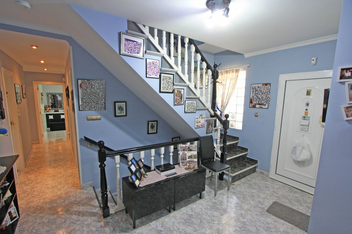 4 Bed, 2 Bath, HouseFor Sale, Els Poblets, Alicante