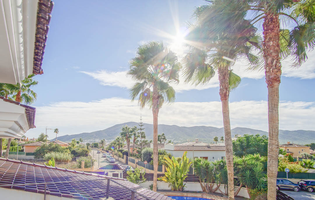 5 Bed, 6 Bath, HouseFor Sale, L`Alfas del Pi, Alicante