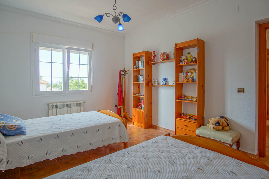 5 Bed, 3 Bath, HouseFor Sale, Calpe, Alicante