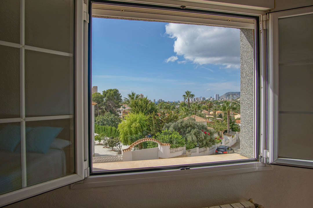 5 Bed, 3 Bath, HouseFor Sale, Calpe, Alicante